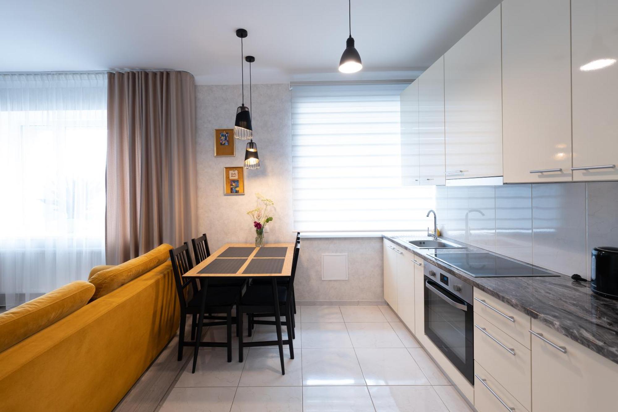 Centra Apartamenti Eliza リンバジ エクステリア 写真